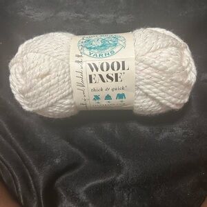 1 Skeins Lion Brand Yarn Wool Ease Thick & Quick #301J "Celebration" 5oz/92 Yds